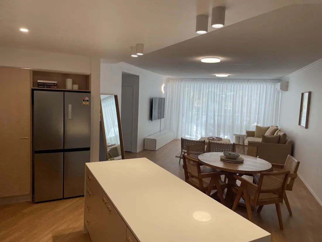 Apartment downlights